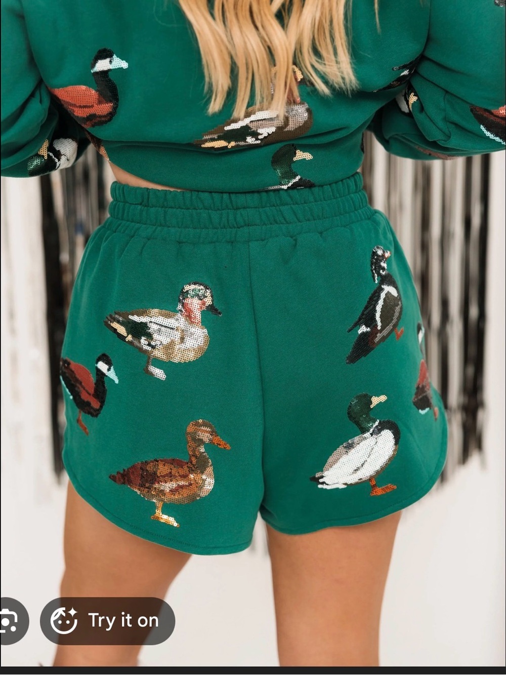 QUEEN OF SPARKLES Green Duck Print Women's Shorts NWOT - Picture 5 of 6